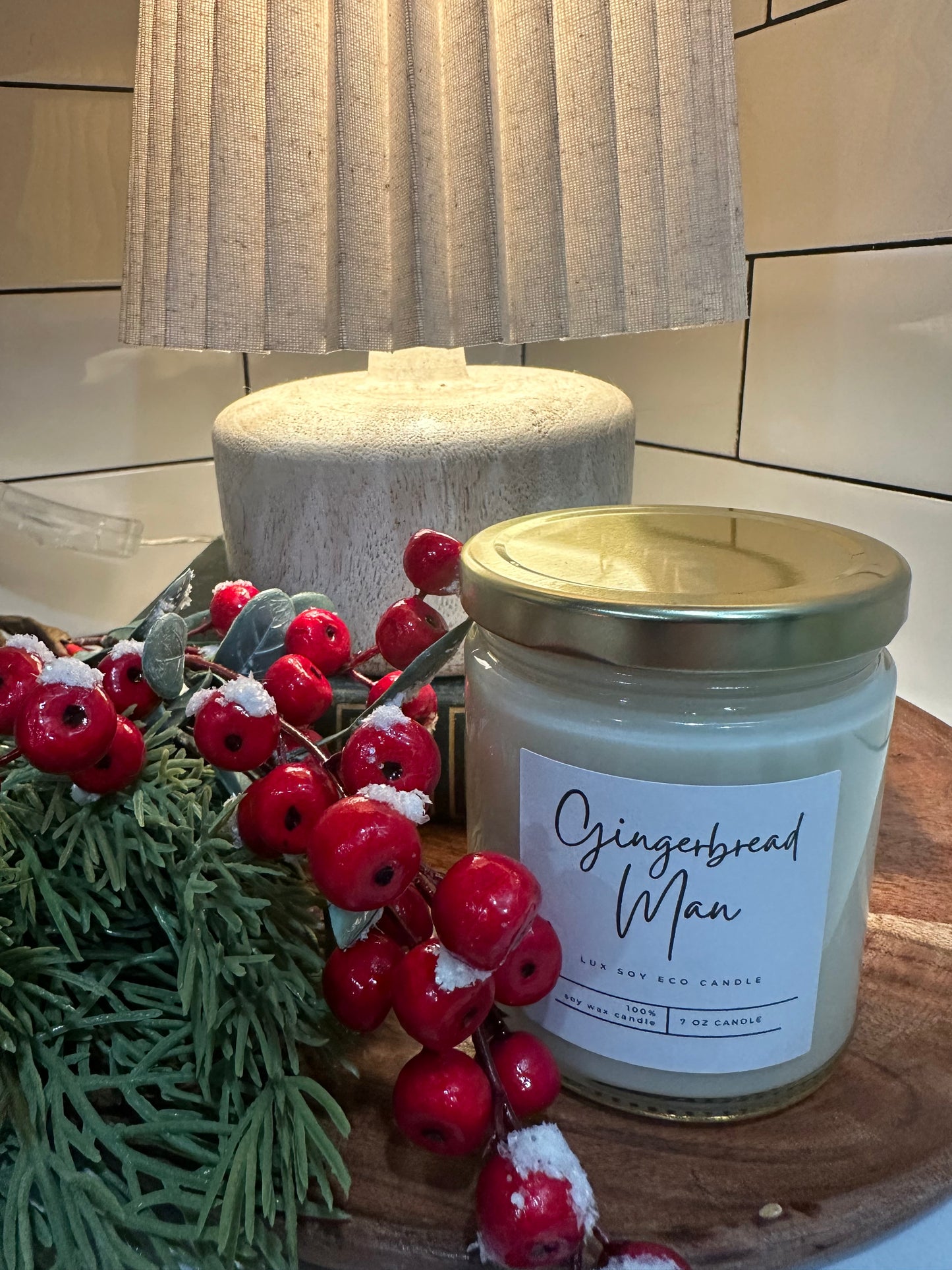 7 OZ Luxury Candle Lid - 100% SOY WAX Single Wick 52 scents